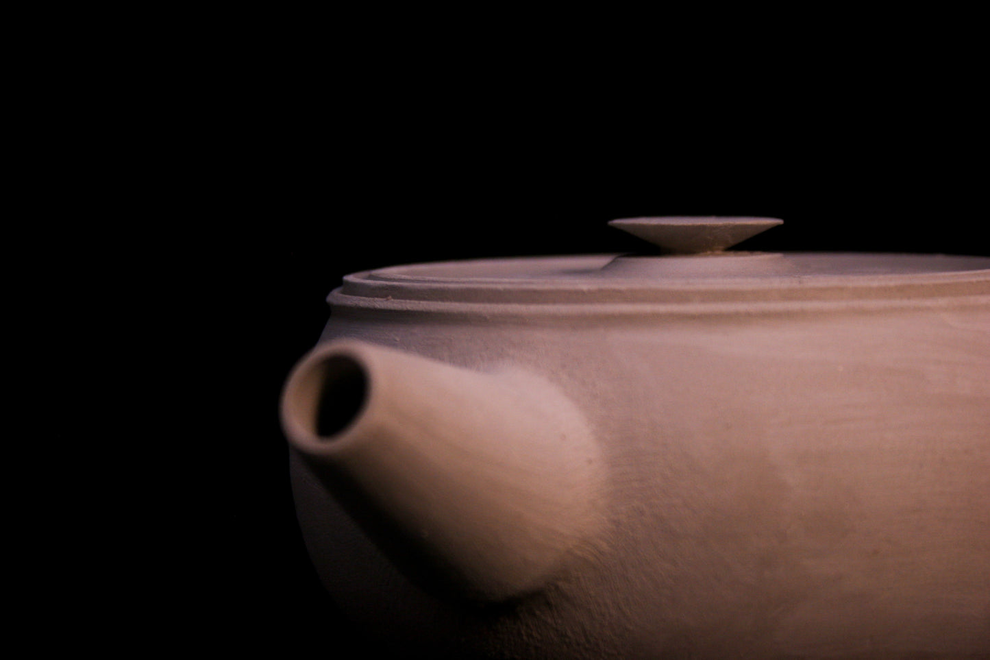 Nº 26 [Fragile Teapot]
