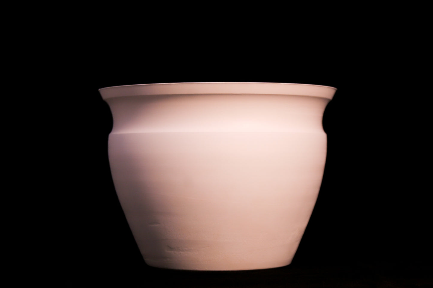 Nº 32 [Porcelain Vessel]