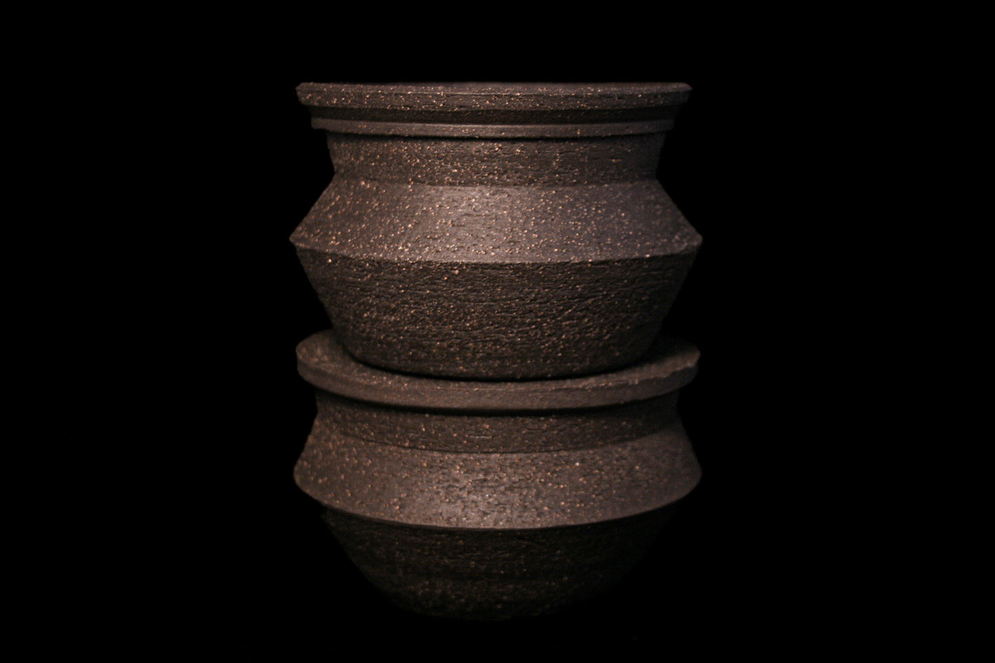 Nº 18 [Flat-Top Capsule]
