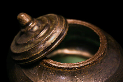 Nº7 [Raw Container]