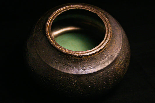 Nº7 [Raw Container]